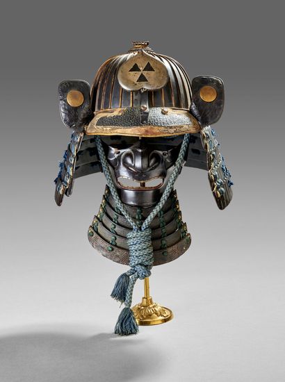 Casque de samouraï suji-bachi kabuto et menpo...