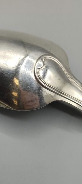 PARIS 1787

Cuillère à ragoût en argent modèle...
