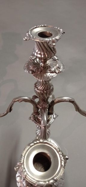 DURAND in Paris.

Pair of important silver...