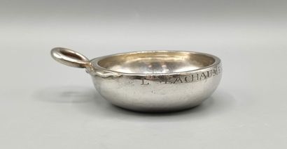 Taste vin dit « tassou » en argent de modèle...