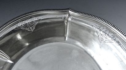 Superb St. Regency silver bowl of circular...