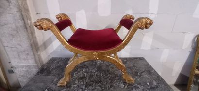 Paire de tabourets dits 