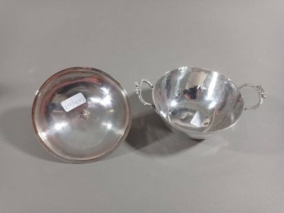 Silver covered broth with full decoration...