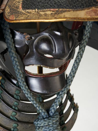 Casque de samouraï suji-bachi kabuto et menpo...