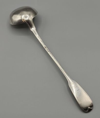 PARIS 1782-89.

Louche en argent.

 Modèle...