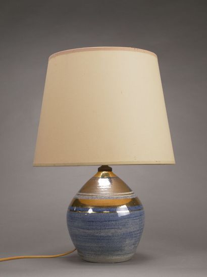 Georges PELLETIER (né en 1938)

Lampe boule...