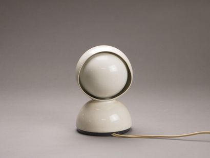Vico MAGISTRETTI (1920-2006) pour ARTEMIDE

Lampe...