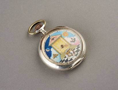Montre de poche en argent 800°°

Cadran orné...