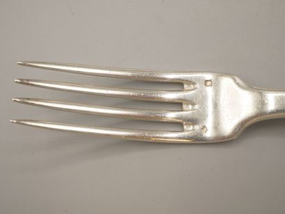 Ménagère de table PUIFORCAT de 36 pièces....