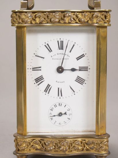 Pendulette d'officier en bronze et laiton...