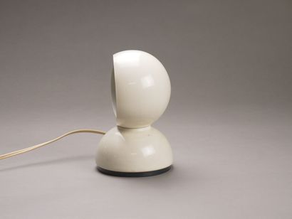 Vico MAGISTRETTI (1920-2006) pour ARTEMIDE

Lampe...