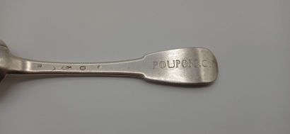 Partie de ménagère en argent modèle uni-plat...