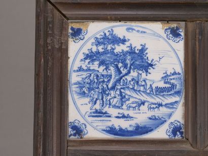 DELFT

Réunion de 10 carreaux de faience...