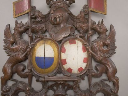 Élément décoratif en bois sculpté ajouré...