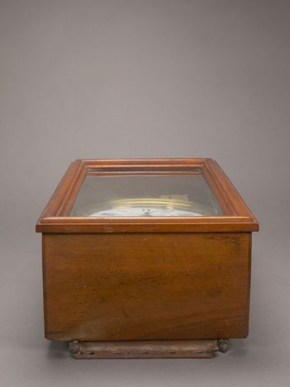 J. AURICOSTE - BRILLIE et FILS

Pendule d'applique...