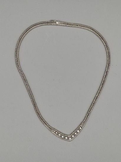 Collier ruban en or blanc 750°° à mailles...