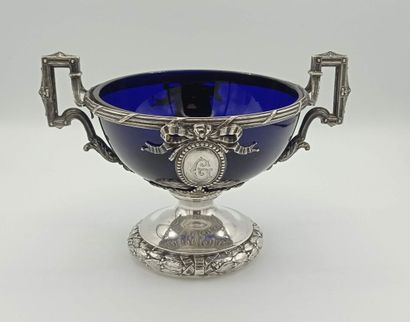 Coupe en argent de style Louis XVI avec ses...