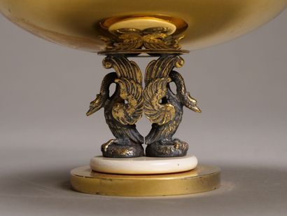 Drageoir couvert en vermeil et argent.

Fretel...