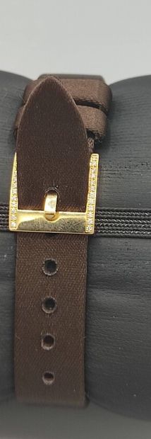 CHAUMET. Modèle LIEN.

Montre de dame, cadran...