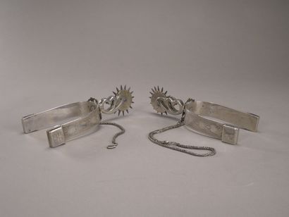 Paire d'eperons à roulettes en argent et...
