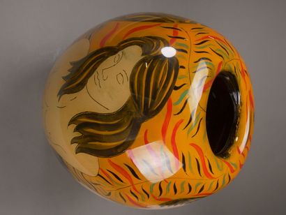 Ada LOUMANI (né en 1959).

Vase en verre...