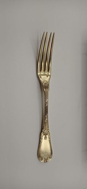 Belle ménagère en vermeil de 24 pièces.

Elle...