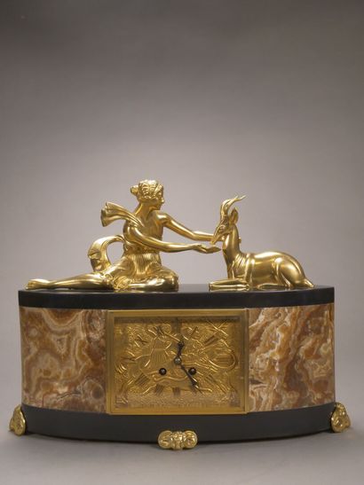 Georgij Dimitrievic LAVROFF (1895-1991)

Pendule...
