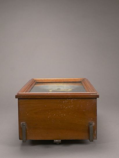 J. AURICOSTE - BRILLIE et FILS

Pendule d'applique...