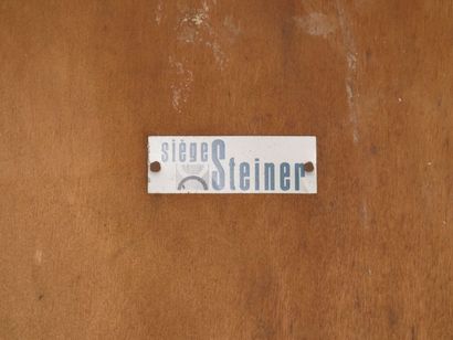 Pierre GUARICHE (1926-1995), édition Steiner.

Table...