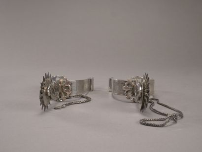 Paire d'eperons à roulettes en argent et...