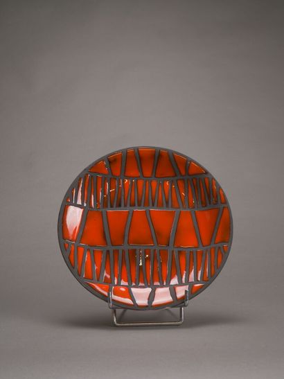 Roger CAPRON (1922-2006)

Assiette en céramique...