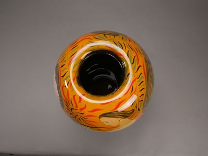 Ada LOUMANI (né en 1959).

Vase en verre...