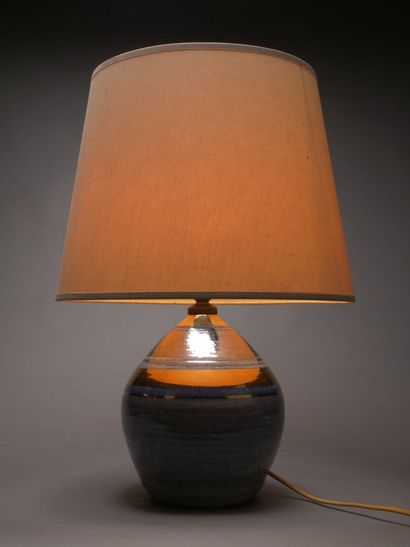 Georges PELLETIER (né en 1938)

Lampe boule...