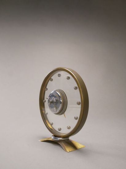 JAEGER LECOULTRE.

Petite pendulette circulaire....