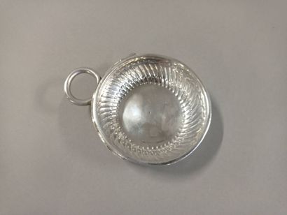 Taste vin en argent, modèle à côtes torses...