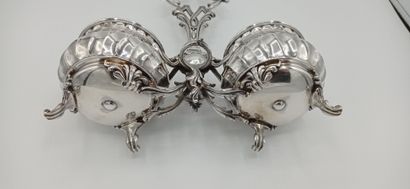 Porte-huilier en argent complet comprenant...
