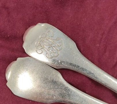 Ménagère de table PUIFORCAT de 36 pièces....