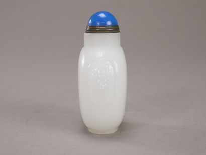 Tabatière façon jade blanc à deux 