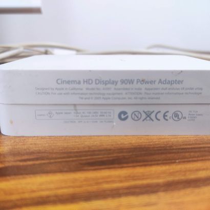Apple

Ecran de Mac Book.

Largeur diagonale:...