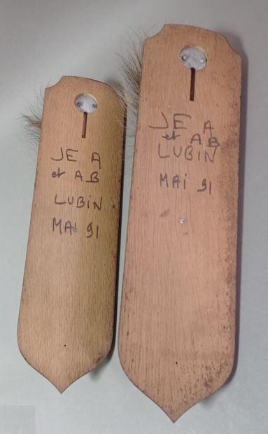 Manette comprenant:

- Un lot de livre (Tintin...