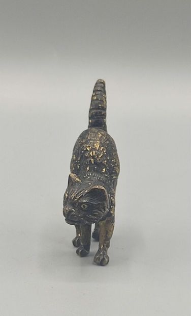 Bronzes de Vienne, dans le style de.

Chat...
