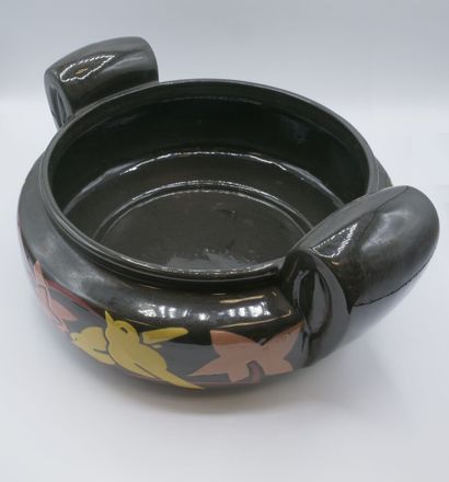 Simone LARRIEU (1912-1996).

Coupe en céramique...