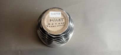 Paul MILET (1870-1950) à Sèvres.

Cache-pot...