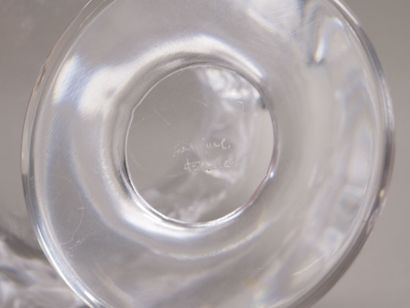 LALIQUE, France.

Vase modèle « DAMPIERRE...