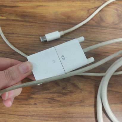 Apple

Ecran de Mac Book.

Largeur diagonale:...