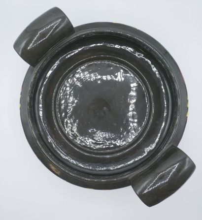 Simone LARRIEU (1912-1996).

Coupe en céramique...