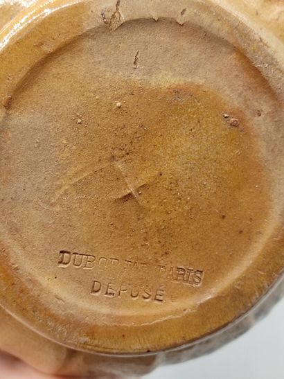 DUBORJAL, Paris

Pichet en terre vernissée...