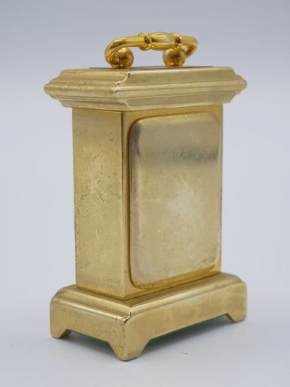 MATY, Quartz.

Petite pendulette de poche...