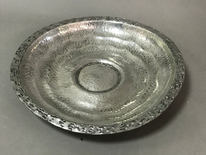 René DELAVAN (actif de 1926-1958).

Plat...