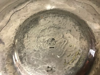 René DELAVAN (actif de 1926-1958).

Plat...